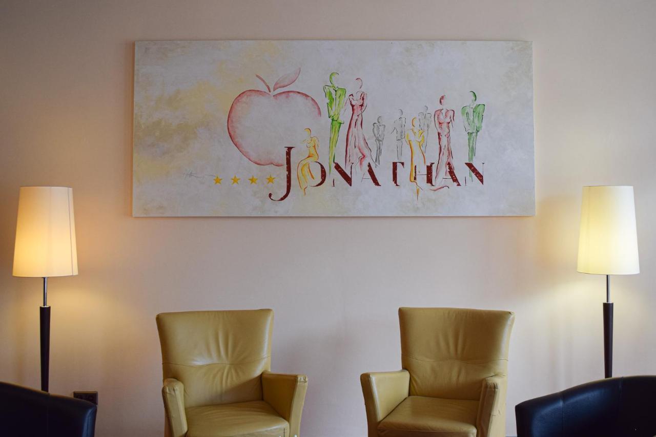 Akzent Hotel Jonathan Lippstadt Exteriér fotografie