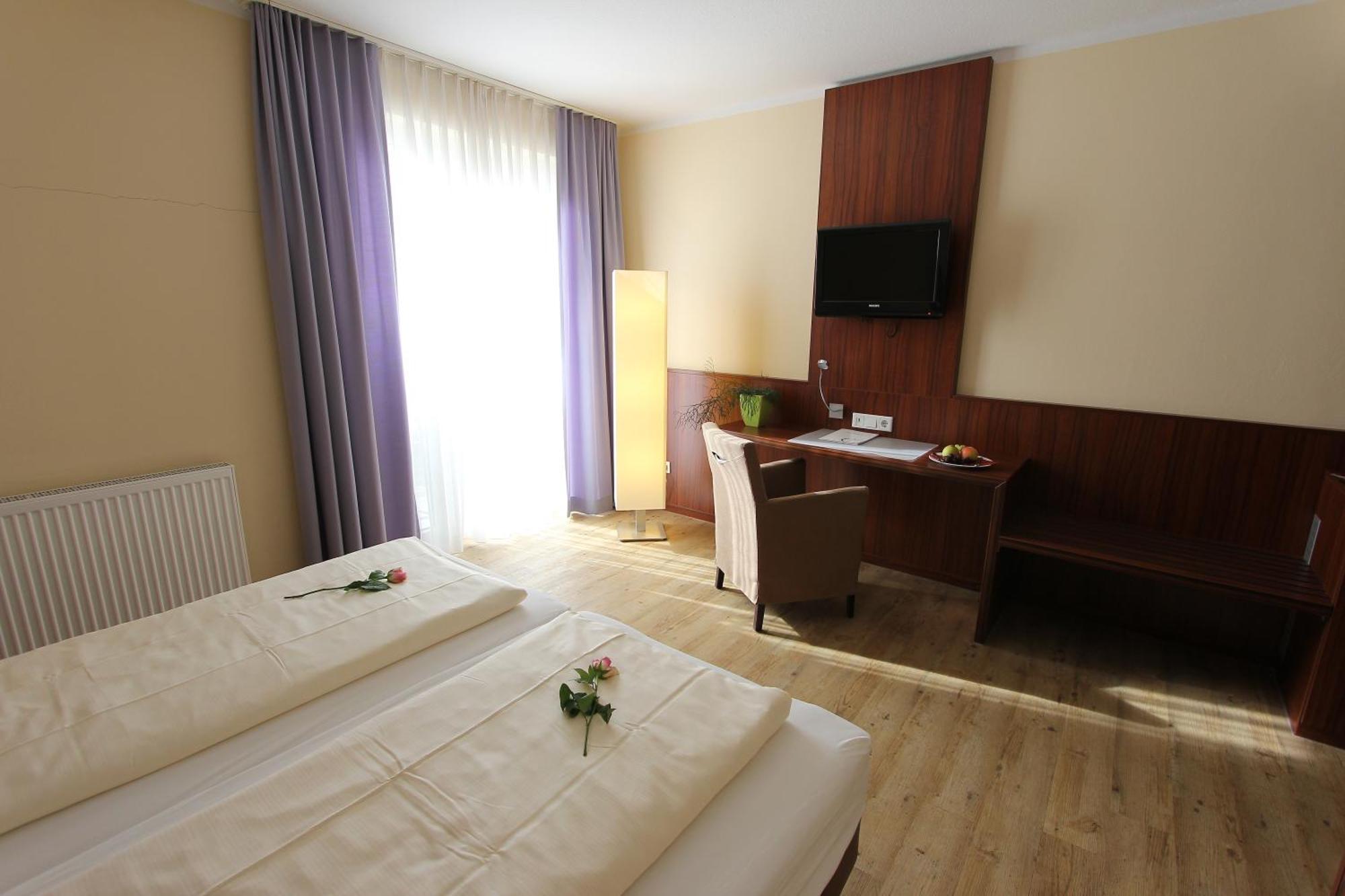 Akzent Hotel Jonathan Lippstadt Exteriér fotografie