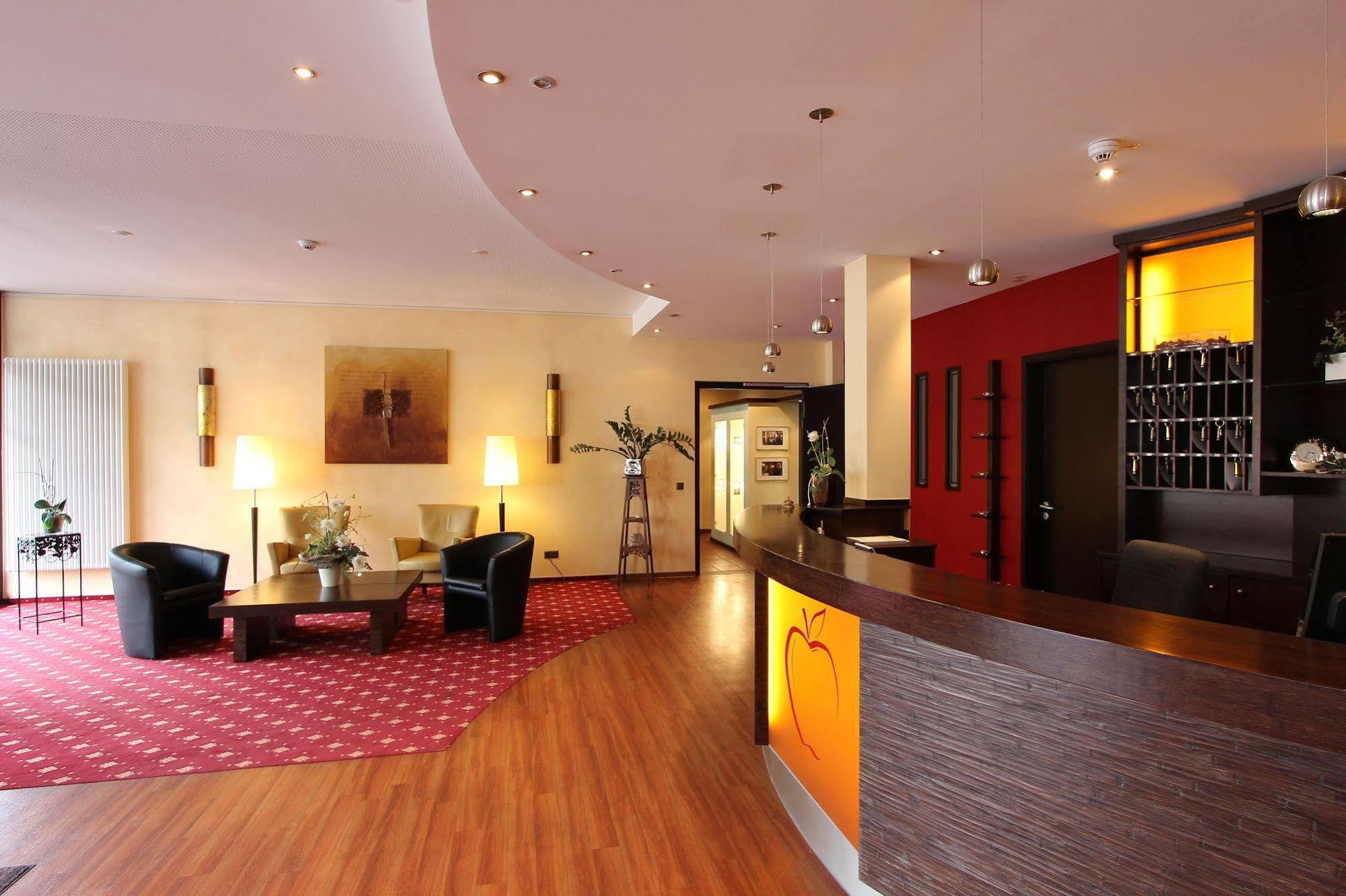 Akzent Hotel Jonathan Lippstadt Exteriér fotografie